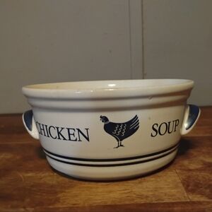 Elegant Blue and White Chicken Soup Bowl